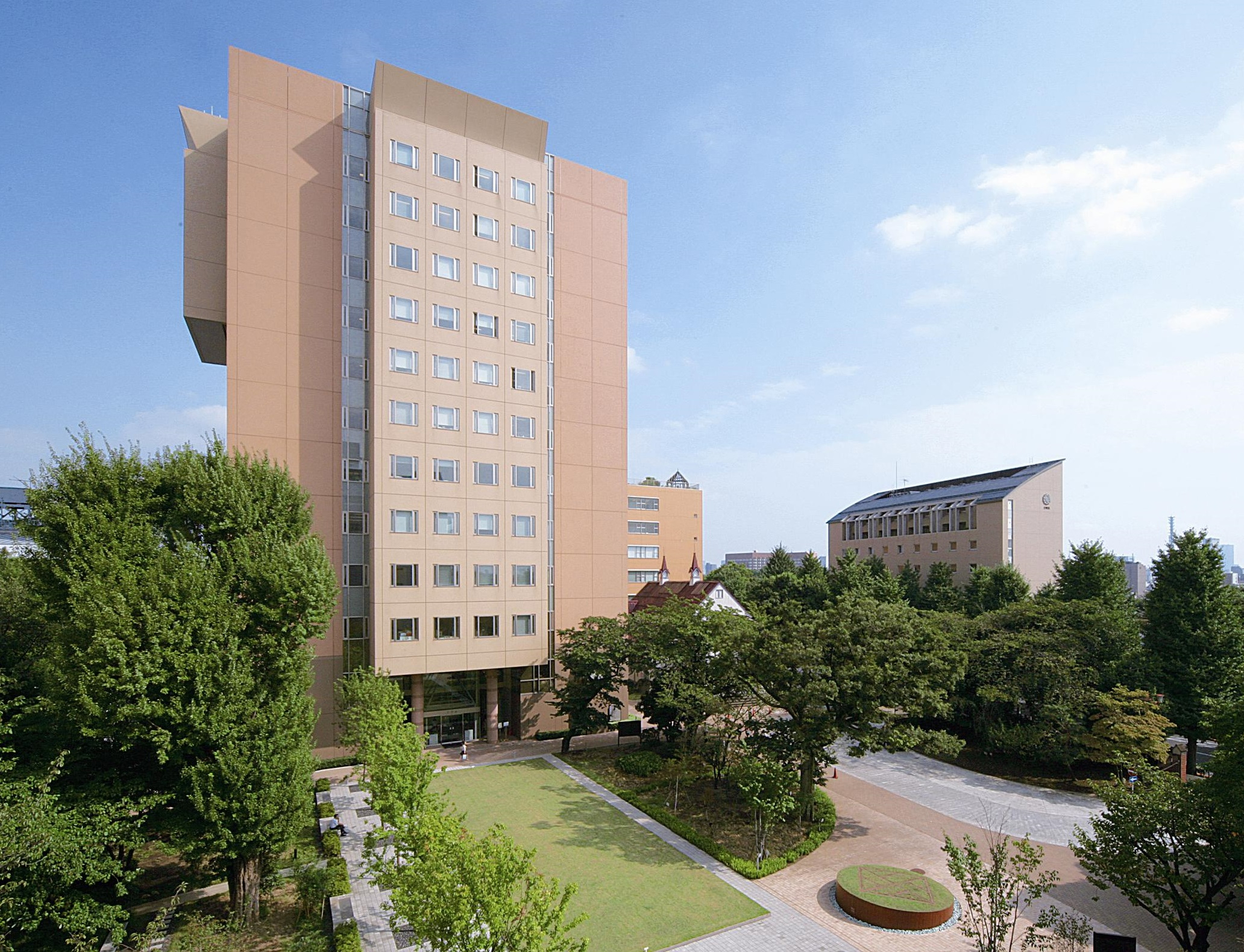 日本女子大学